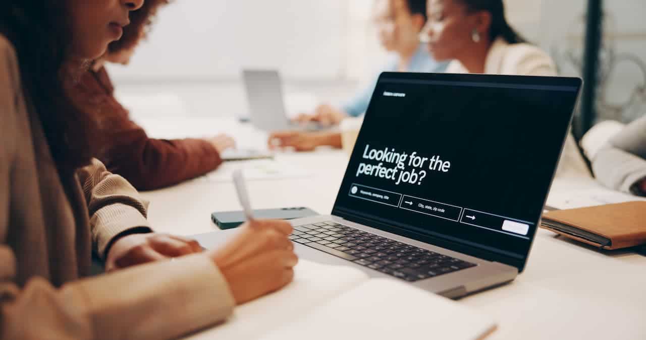 Woman hands on laptop
